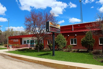 oak_lake_school(1)